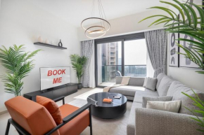 Gorgeous 2-Bedroom in Downtown Dubai, Near Burj Khalifa!